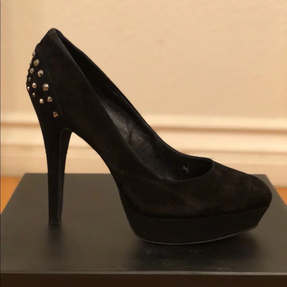 Black Suede Pumps